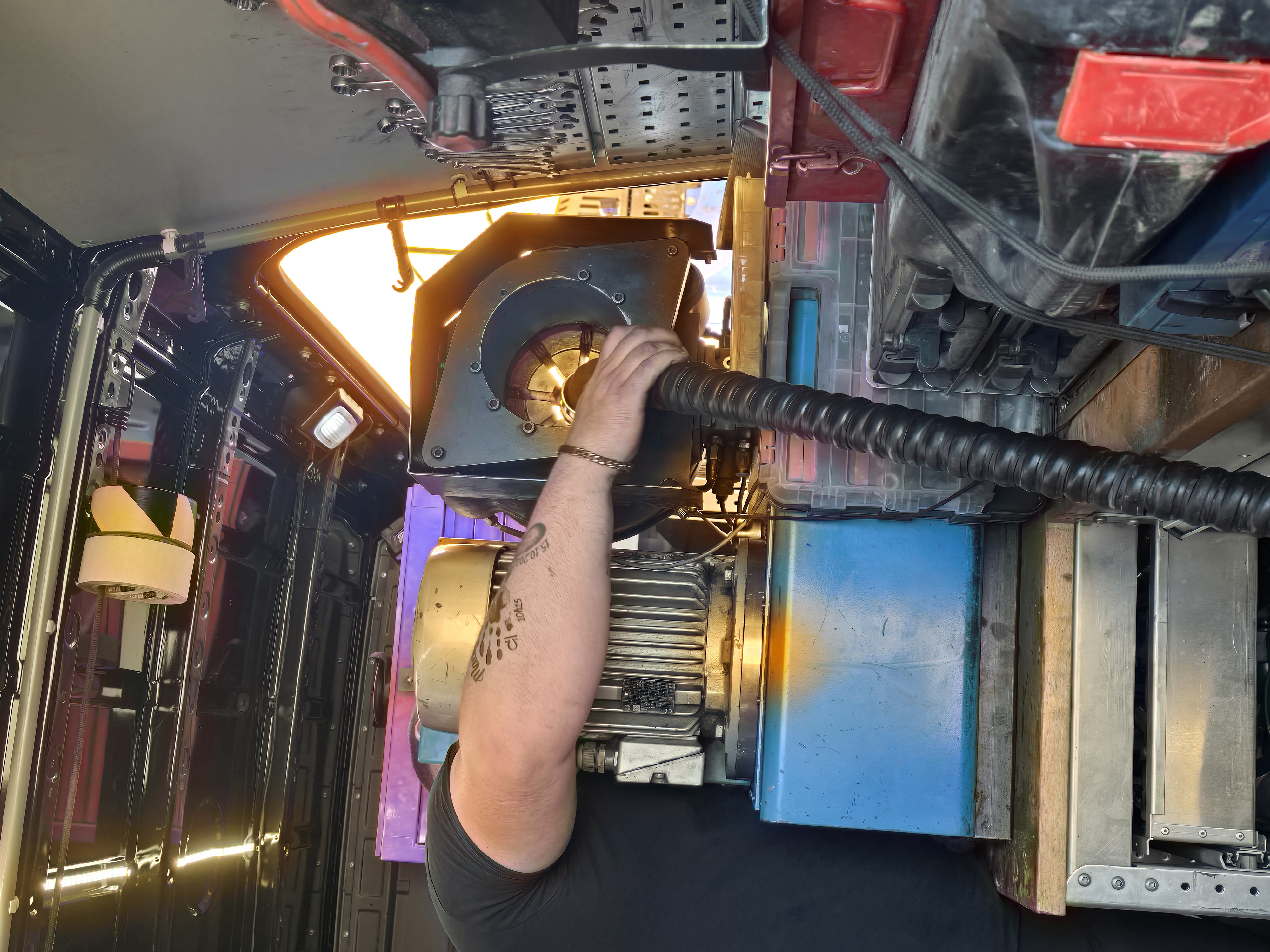 Fabrication d'un flexible hydraulique sur mesure