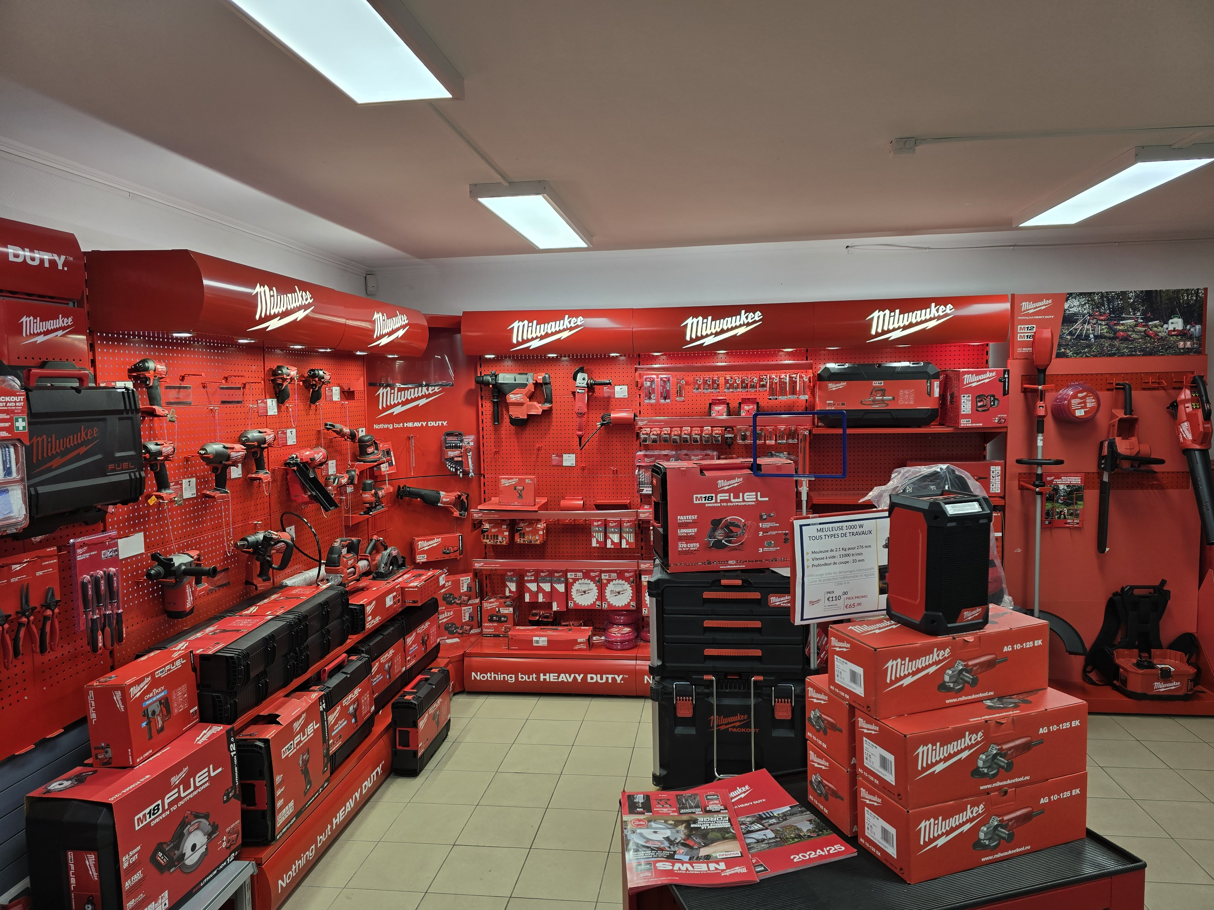 marque d'outillage milwaukee chez FabHydro