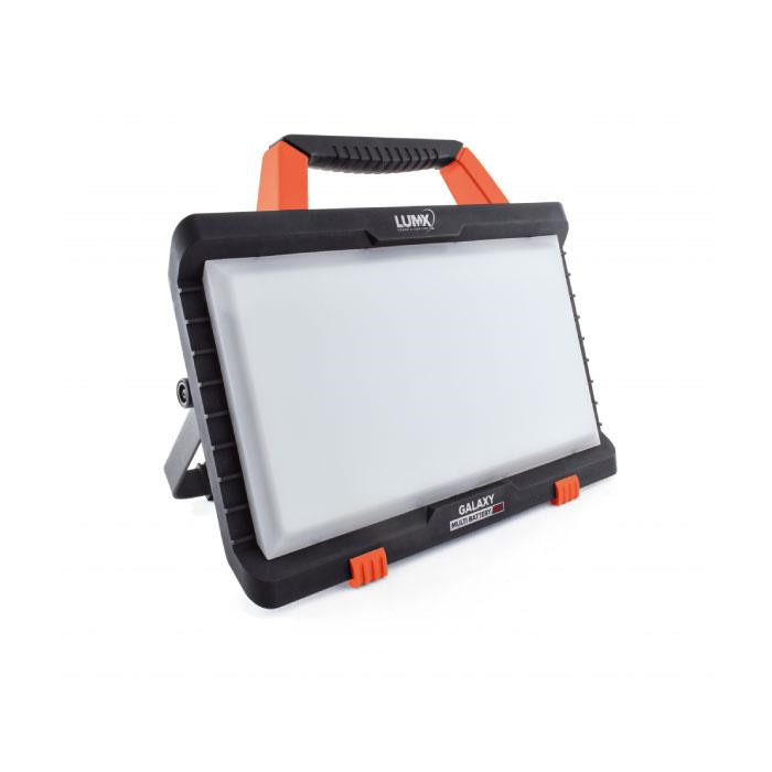 Projecteur GALAXY MULTI Battery / 50W / IP 54 + 5 adaptateurs de batteries Projecteur GALAXY MULTI Battery / 50W / IP 54 + 5 adaptateurs de batteries