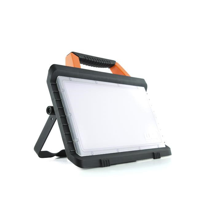 Projecteur rechargeable GALAXY - SMD LED 30W / IP54 Projecteur rechargeable GALAXY - SMD LED 30W / IP54